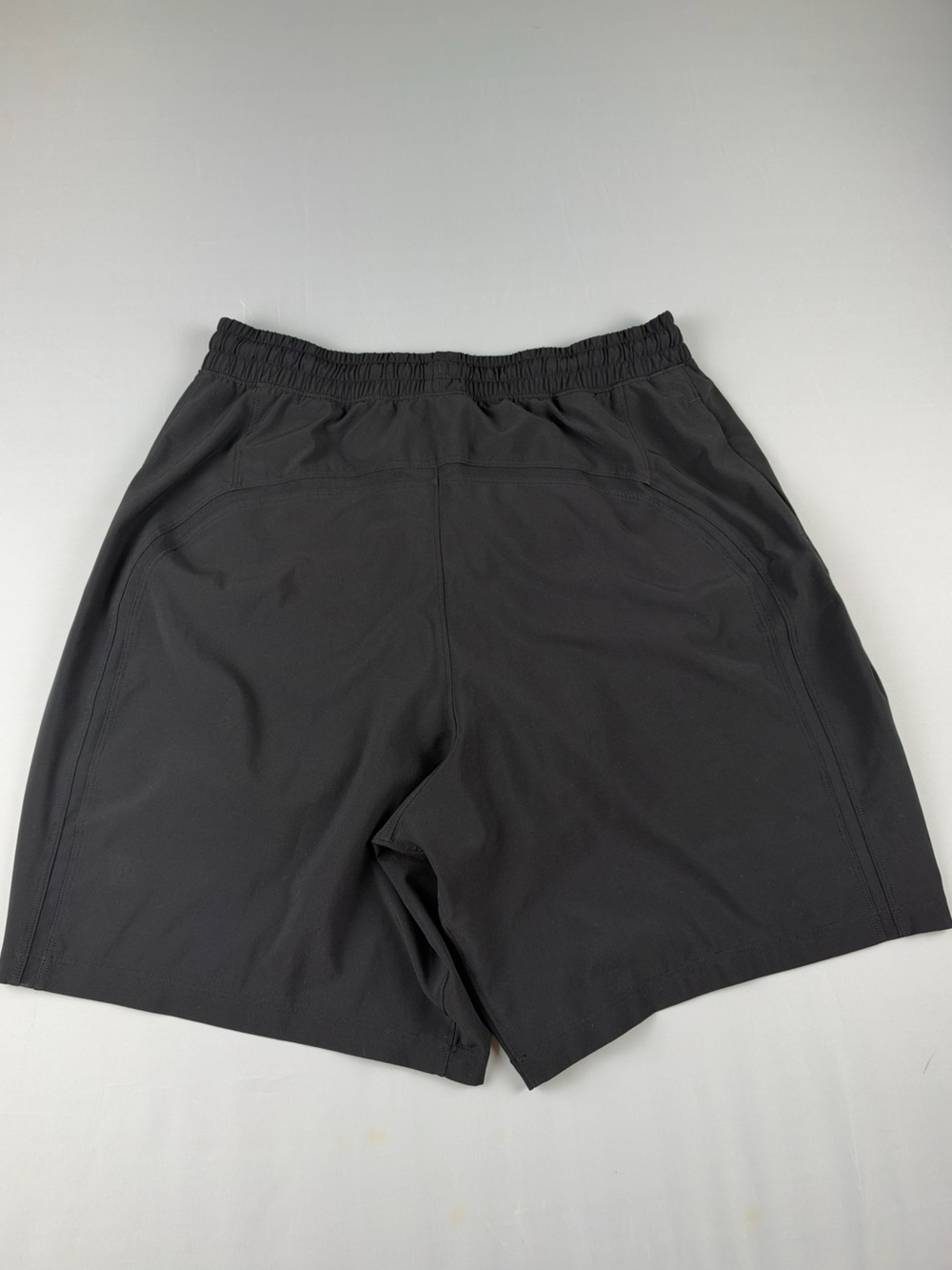 lululemon Pace Breaker lined short 7” inseam size Medium Black